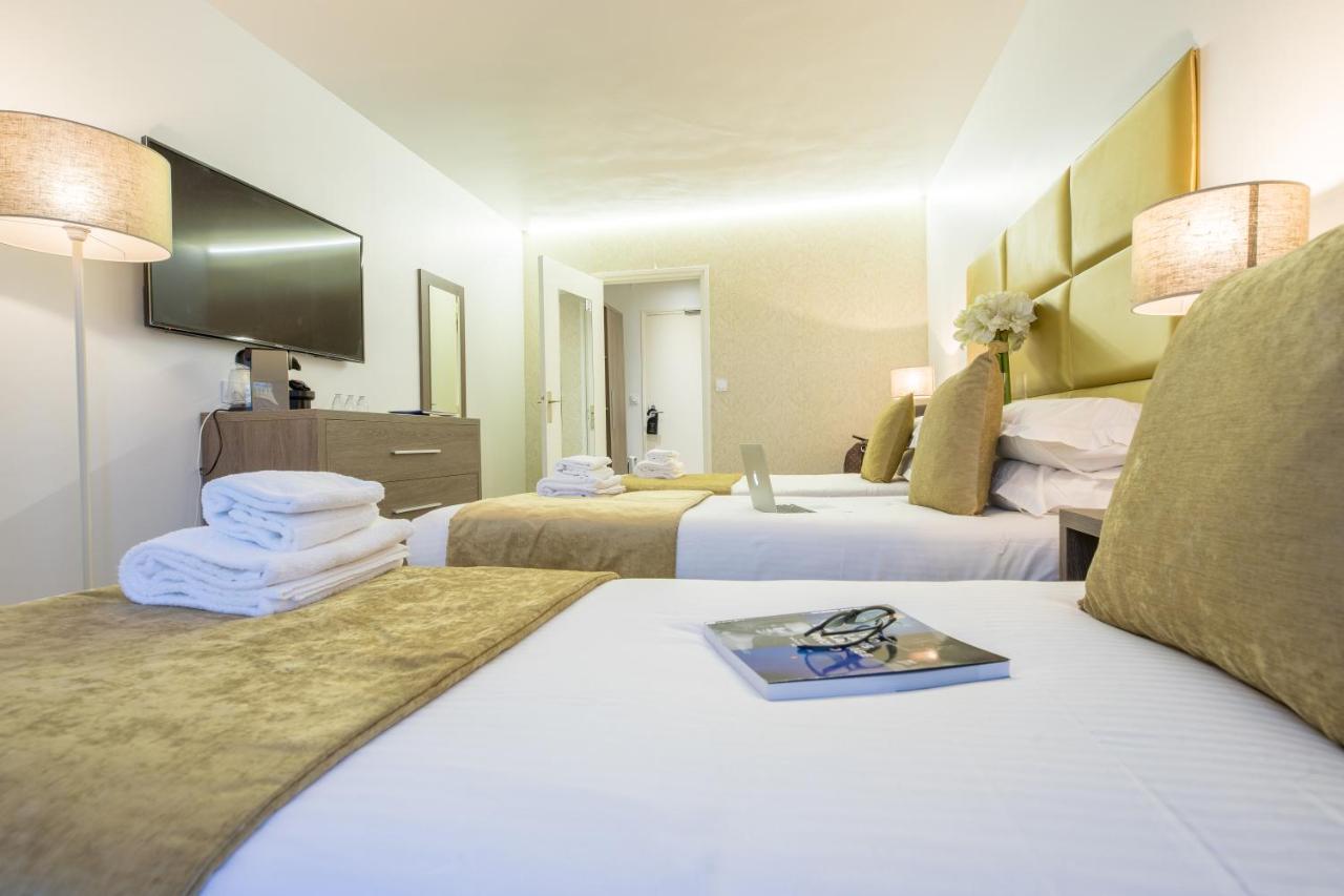 Madame Vacances - Hotel Courchevel Olympic Exterior photo